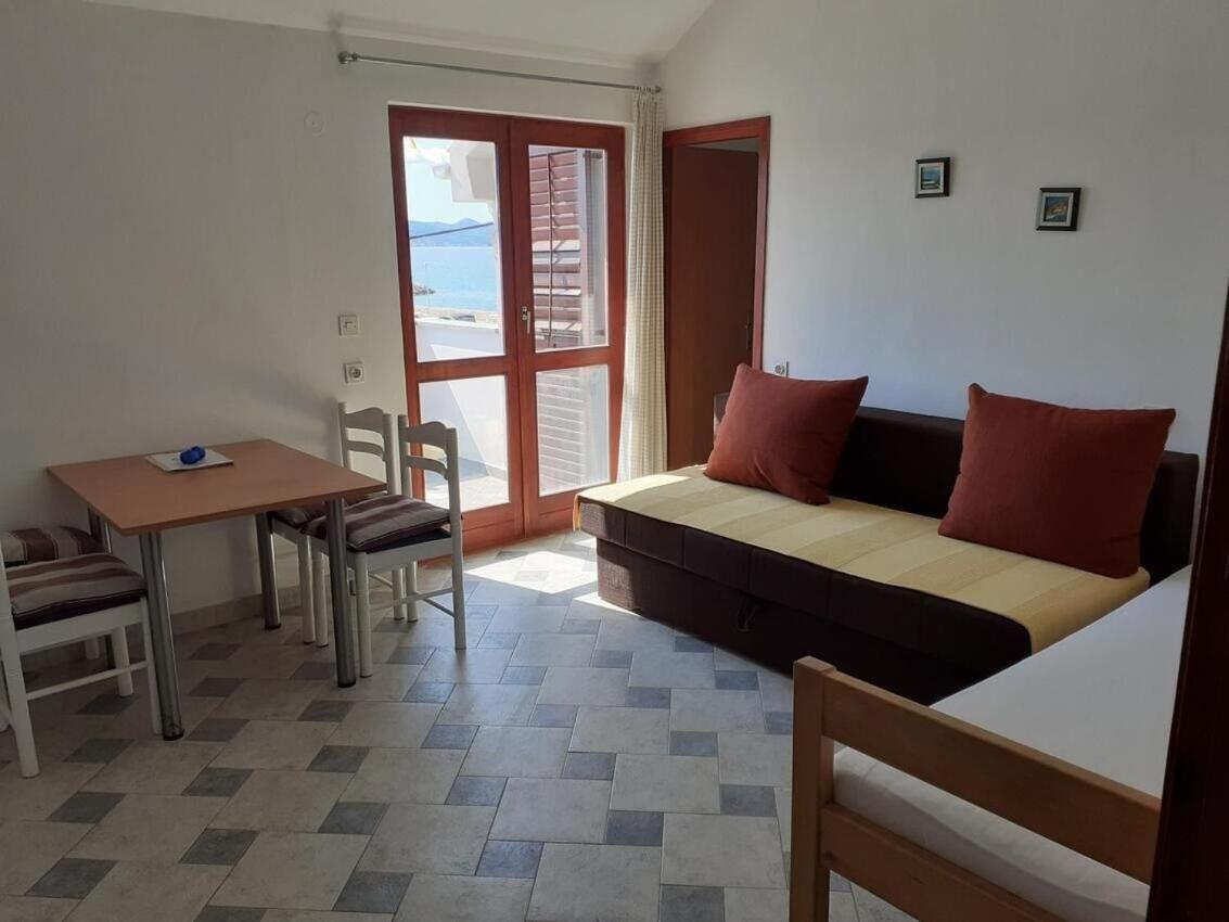 Apartments Ana Бибинье Экстерьер фото