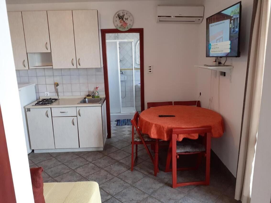 Apartments Ana Бибинье Экстерьер фото