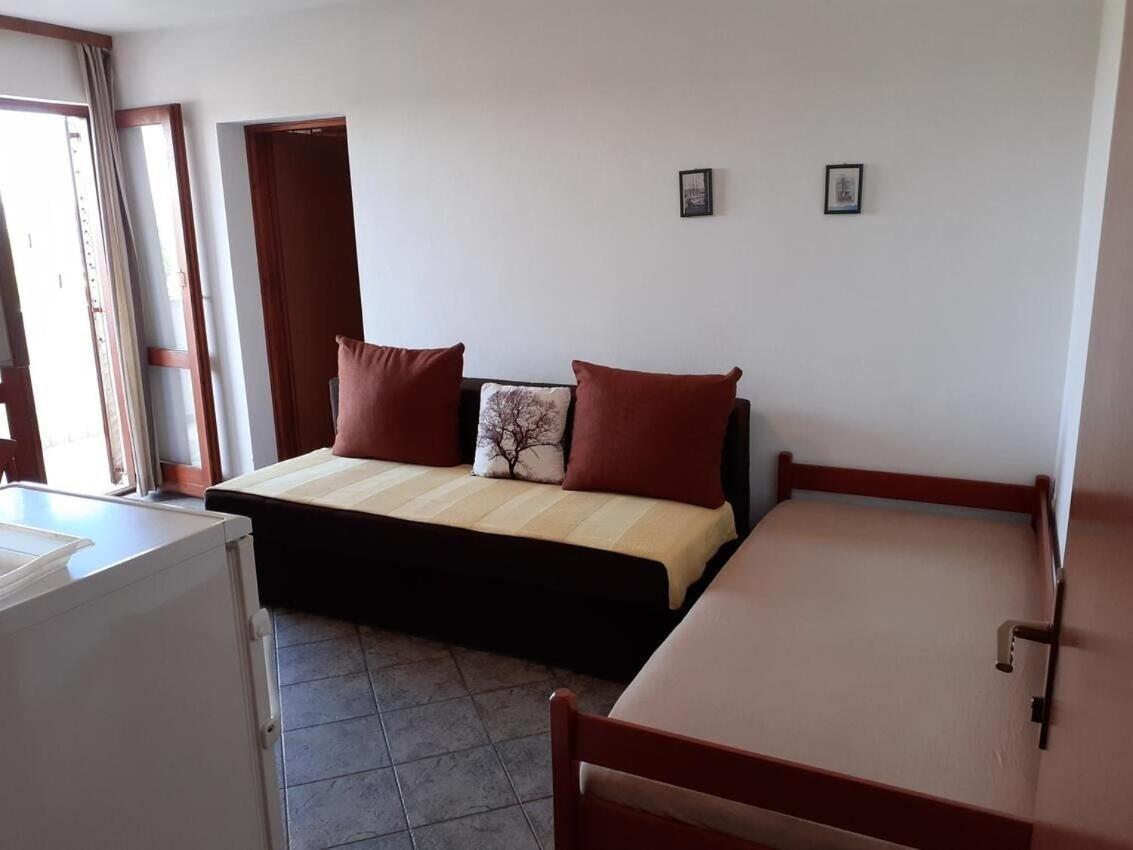 Apartments Ana Бибинье Экстерьер фото