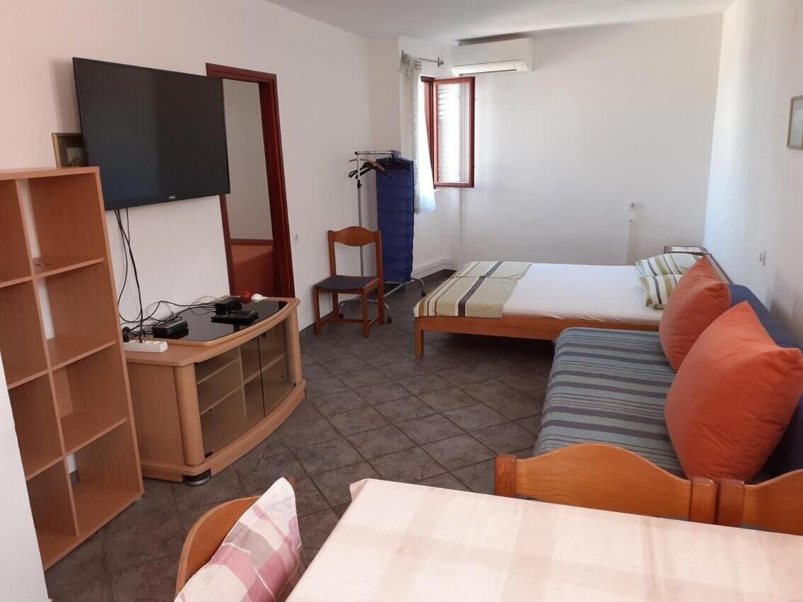 Apartments Ana Бибинье Экстерьер фото